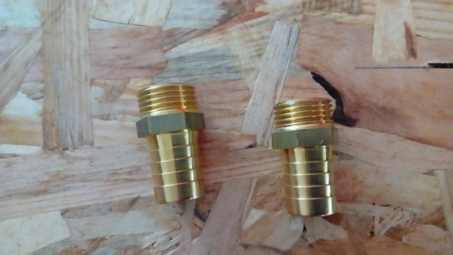 Raccords tuyau mâle/mâle